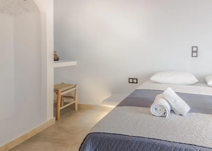 Blue Era Apartments